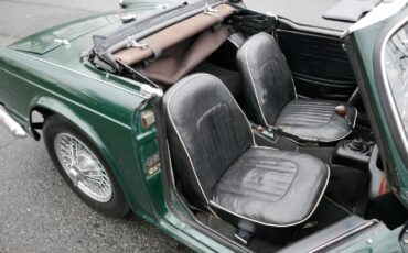 Triumph-TR4A-IRS-1967-Convertible-15