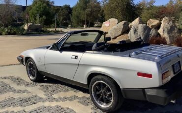 Triumph-TR8-1981-Convertible-12