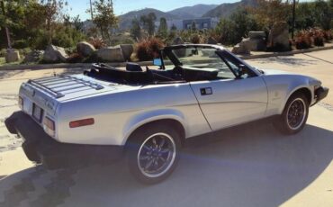 Triumph-TR8-1981-Convertible-14