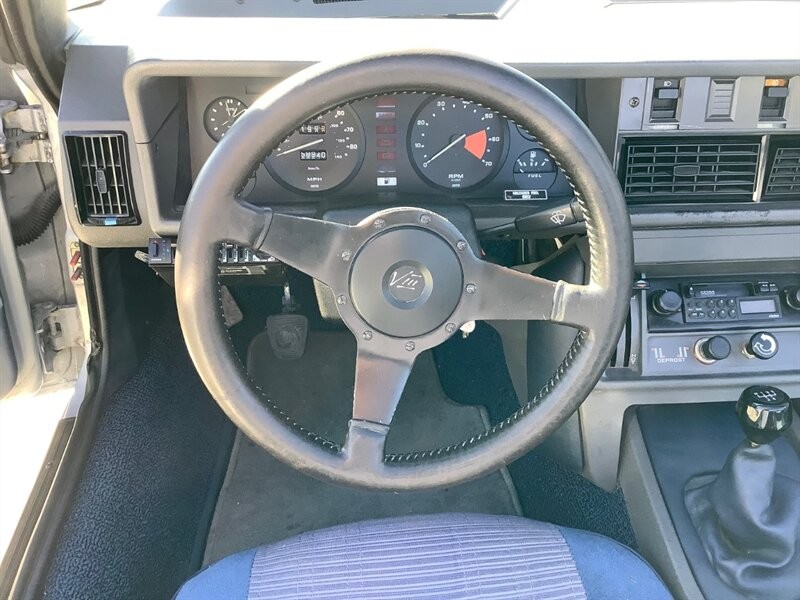 Triumph-TR8-1981-Convertible-23