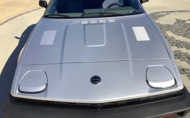 Triumph-TR8-1981-Convertible-3