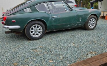 Triumph-gt6-1969-green