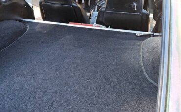 Triumph-gt6-1969-green-4