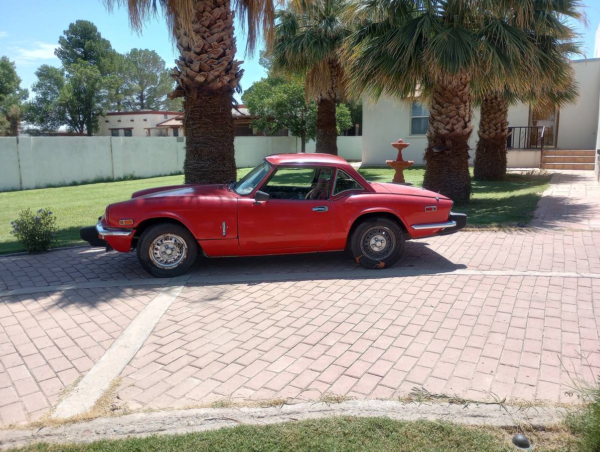 Triumph-spitfire-1977-red-4
