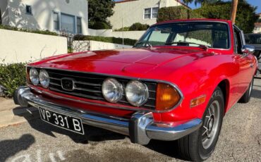 Triumph-stag-1973-red-11