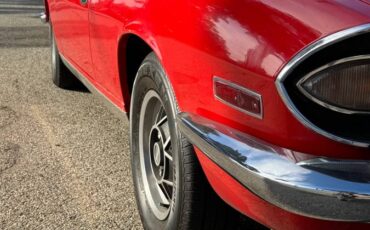 Triumph-stag-1973-red-12