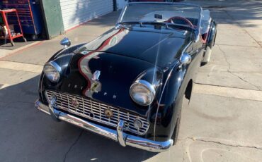 Triumph-tr3-1961-black-2