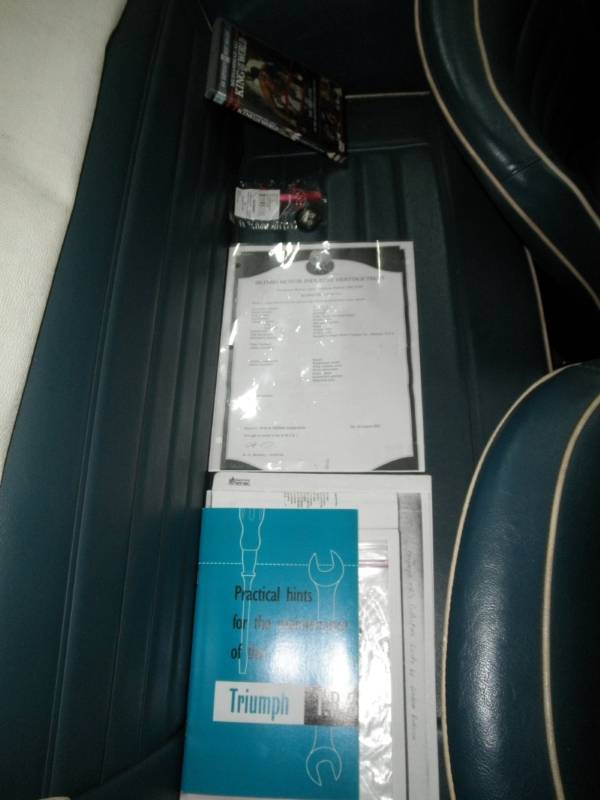 Triumph-tr3b-roadster-1962-blue-21