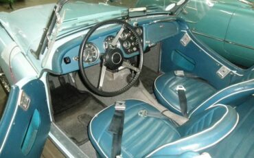 Triumph-tr3b-roadster-1962-blue-23