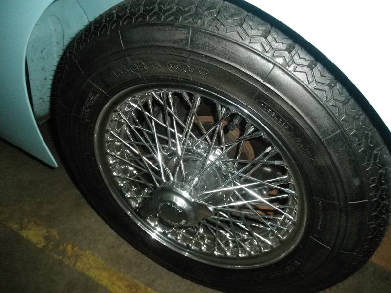 Triumph-tr3b-roadster-1962-blue-9