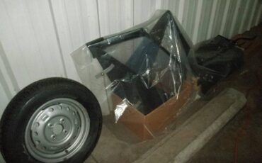 Triumph-tr3b-roadster-1962-white-11