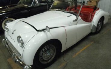 Triumph-tr3b-roadster-1962-white