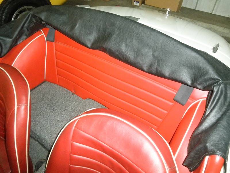 Triumph-tr3b-roadster-1962-white-5