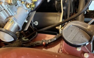 Triumph-tr4-1964-red-12