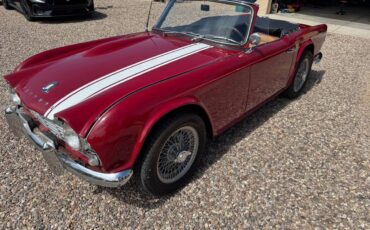 Triumph-tr4-1964-red
