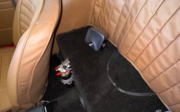 Triumph-tr4-1964-red-8