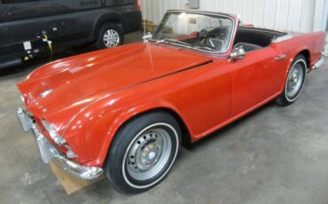 Triumph-tr4-1965