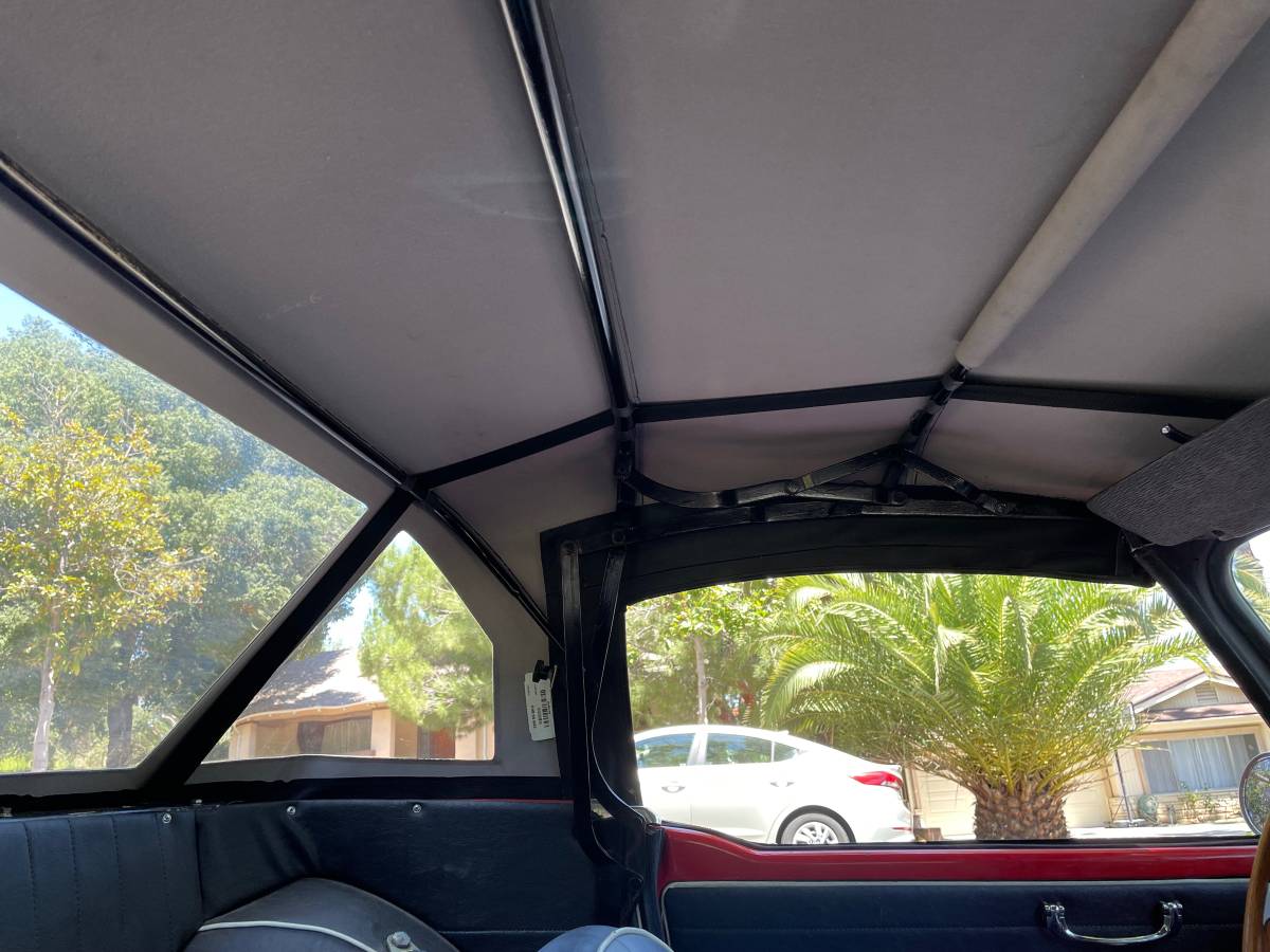 Triumph-tr4-a-irs-1967-red-10