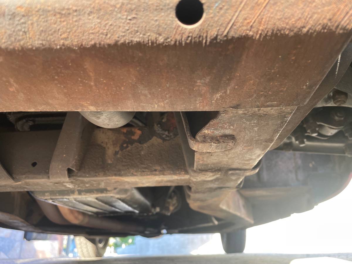 Triumph-tr4-a-irs-1967-red-14