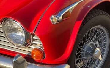 Triumph-tr4-a-irs-1967-red-22