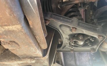 Triumph-tr4-a-irs-1967-red-23