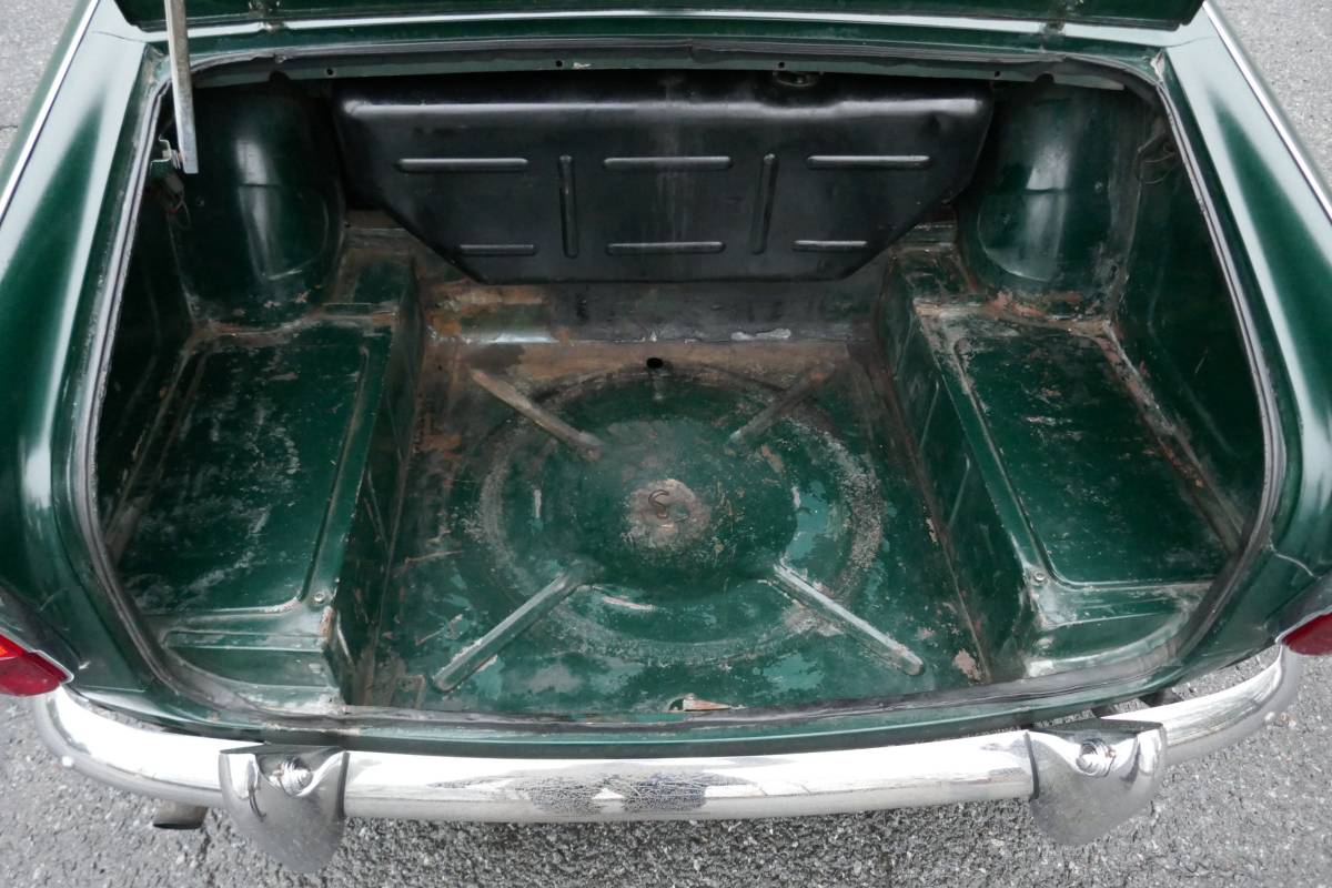 Triumph-tr4a-1967-green-19