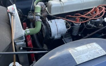 Triumph-tr6-1972-blue-8