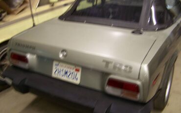 Triumph-tr8-1980-silver-10