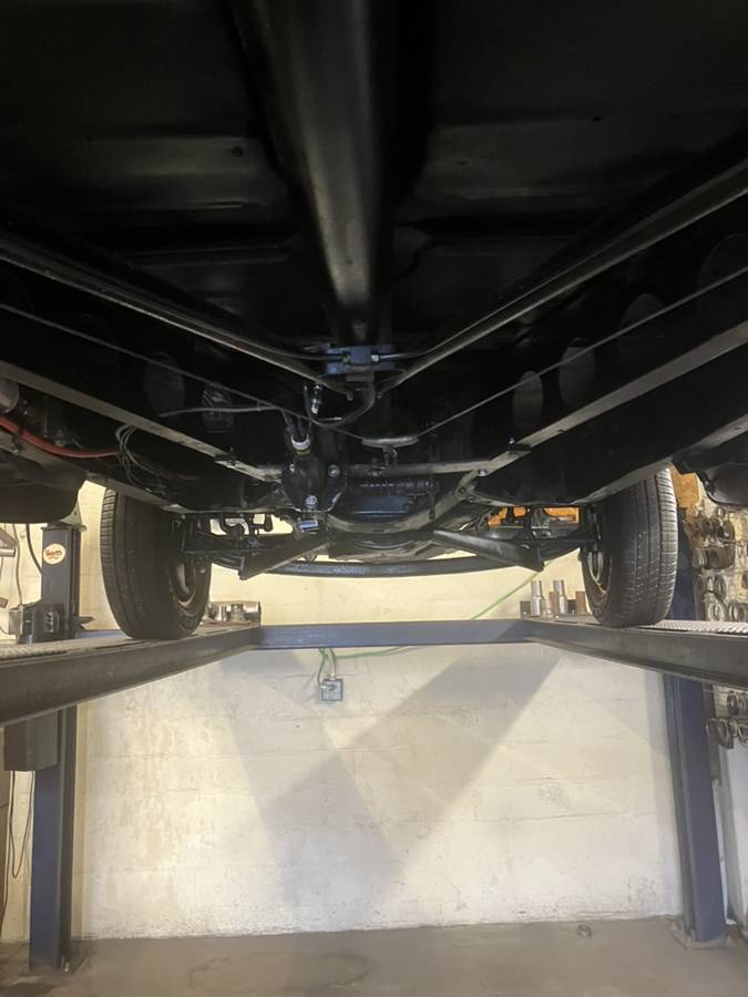 Two-door-coupe-1934-black-32