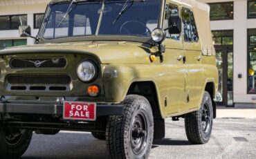 UAZ-1990-28