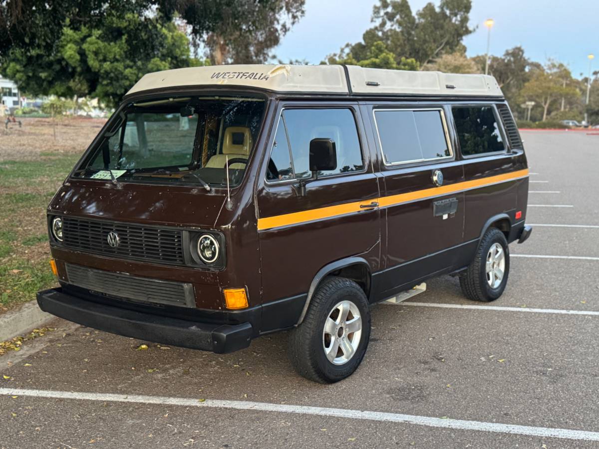 Vanagon-westfalia-1985-brown-10