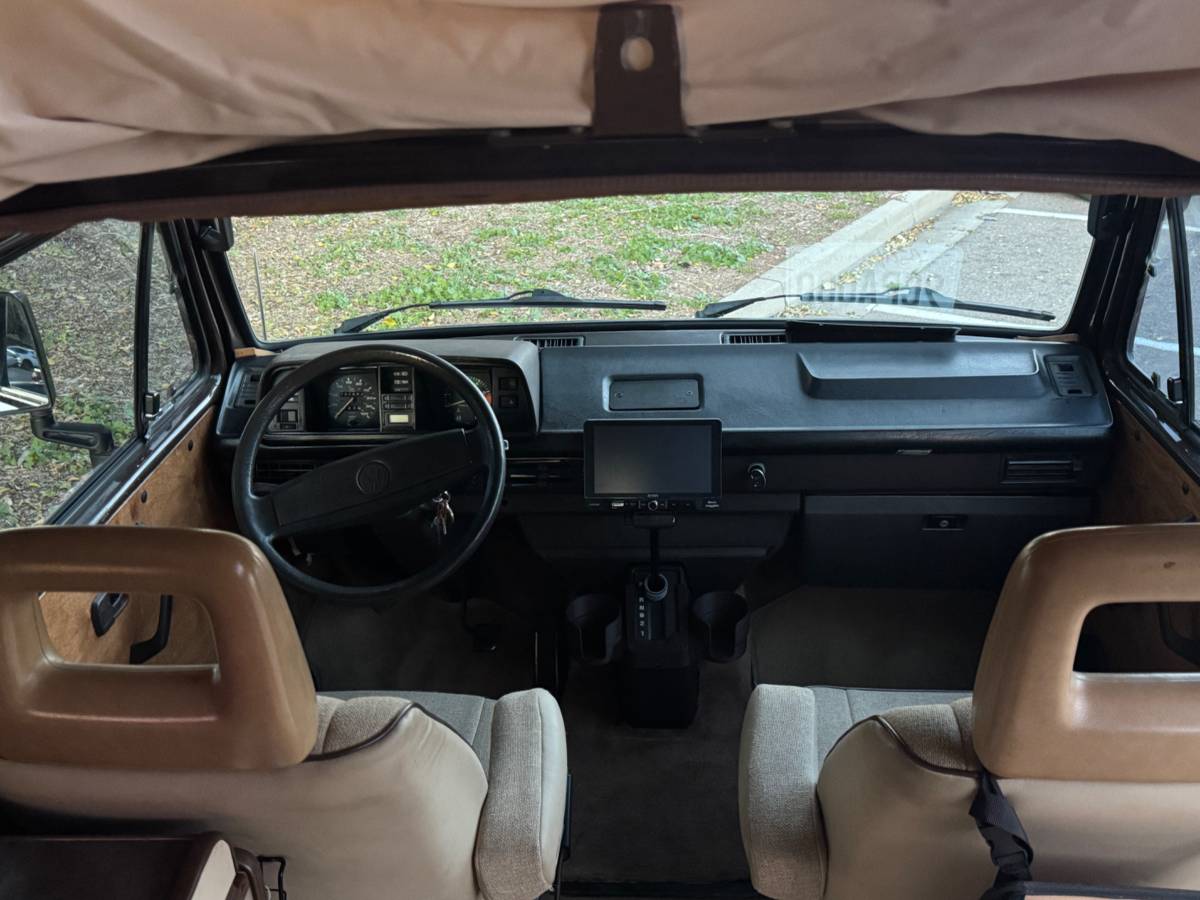 Vanagon-westfalia-1985-brown-3