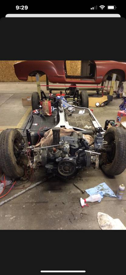 Volkswagen-1968-red-18