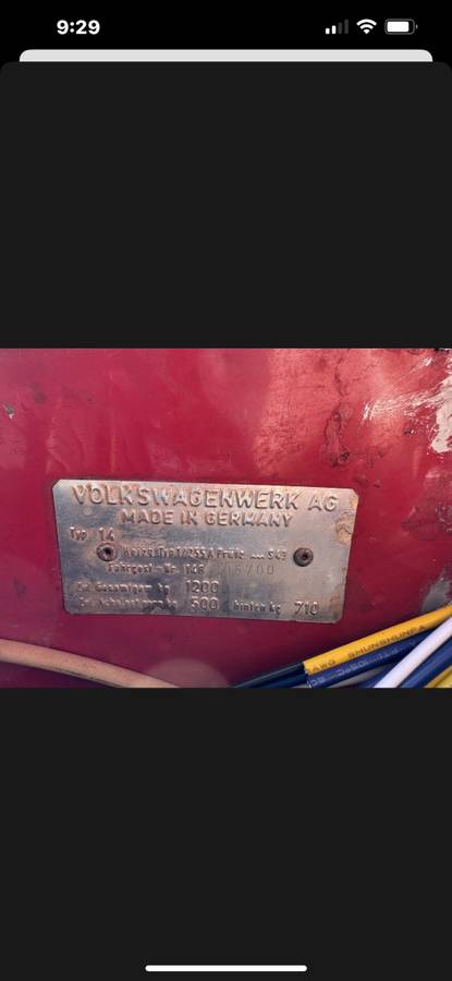 Volkswagen-1968-red-7