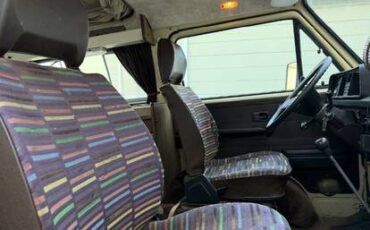 Volkswagen-1981-yellow-6