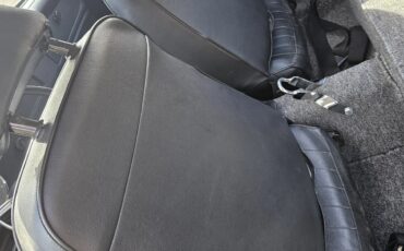 Volkswagen-Karmann-ghia-1969-12