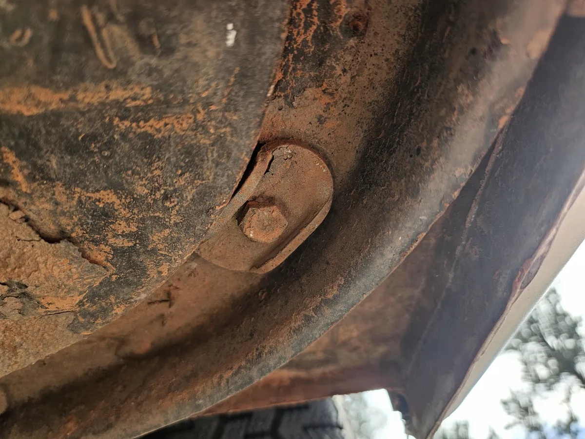 Volkswagen-Karmann-ghia-1969-17