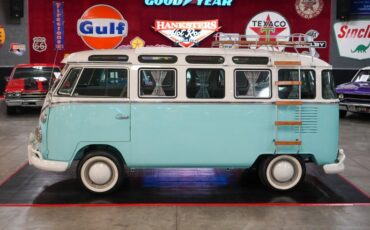 Volkswagen-Other-1973-Light-Blue-Blue-22