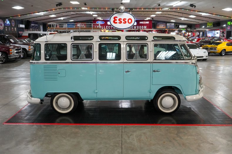Volkswagen-Other-1973-Light-Blue-Blue-26