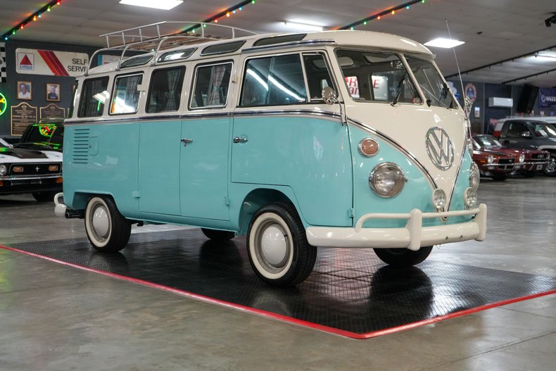 Volkswagen-Other-1973-Light-Blue-Blue-31
