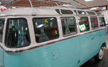 Volkswagen-Other-1973-Light-Blue-Blue-39