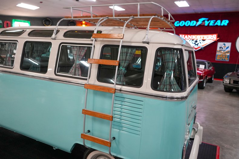 Volkswagen-Other-1973-Light-Blue-Blue-49