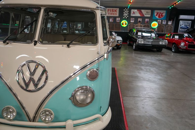 Volkswagen-Other-1973-Light-Blue-Blue-9