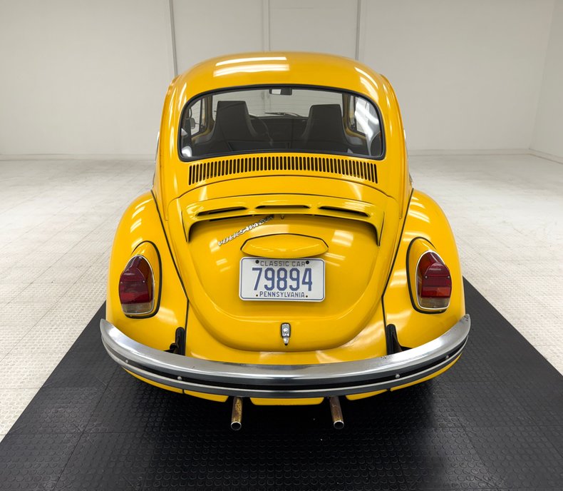 Volkswagen-Super-beetle-1971-Lemon-Yellow-Black-3