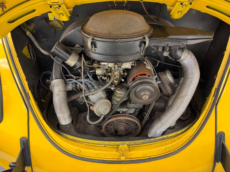Volkswagen-Super-beetle-1971-Lemon-Yellow-Black-34