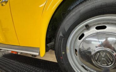 Volkswagen-Super-beetle-1971-Lemon-Yellow-Black-44