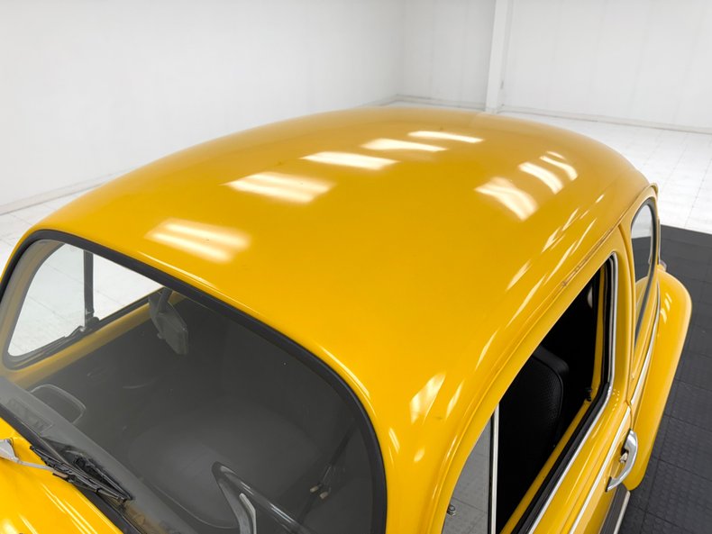Volkswagen-Super-beetle-1971-Lemon-Yellow-Black-6