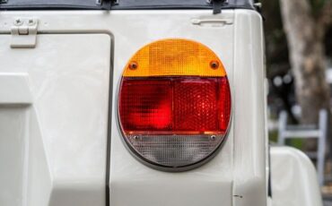 Volkswagen-Thing-1973-White-Black-16