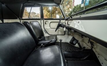 Volkswagen-Thing-1973-White-Black-21