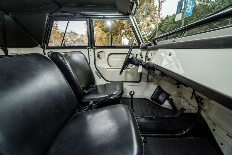 Volkswagen-Thing-1973-White-Black-21